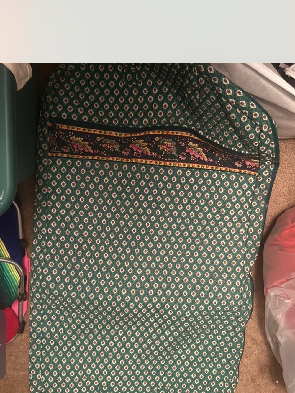 Vera Bradley travel garment bag. Great for your clothes on hangers! - Picture 2 of 4